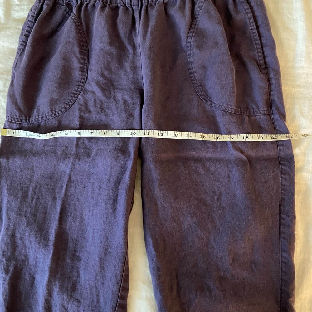 Genova notPERFECTLINEN Tapered Pants in Eggplant - Picture 8 of 12